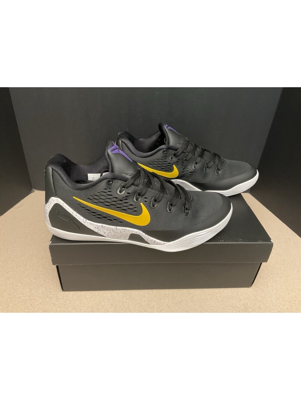 New! Mens Nike Kobe IX Elite Low EM Protro Black/Gold Basketball Shoes. Size 9.5